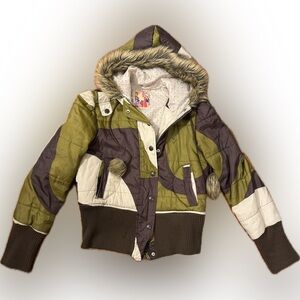 Vintage Roxy Hooded Bomber Puffer Jacket With Pom Pom, Zipper And Press Studs